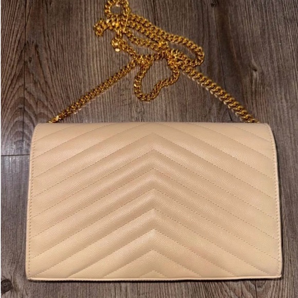 Yves Saint Laurent Cream Quilted Crossbody Bag - Picture 7 of 10